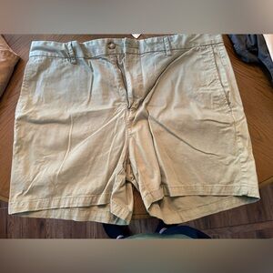 Old navy 5in shorts